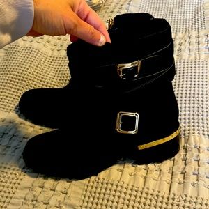 Vince Camuto Boots 9.5M
